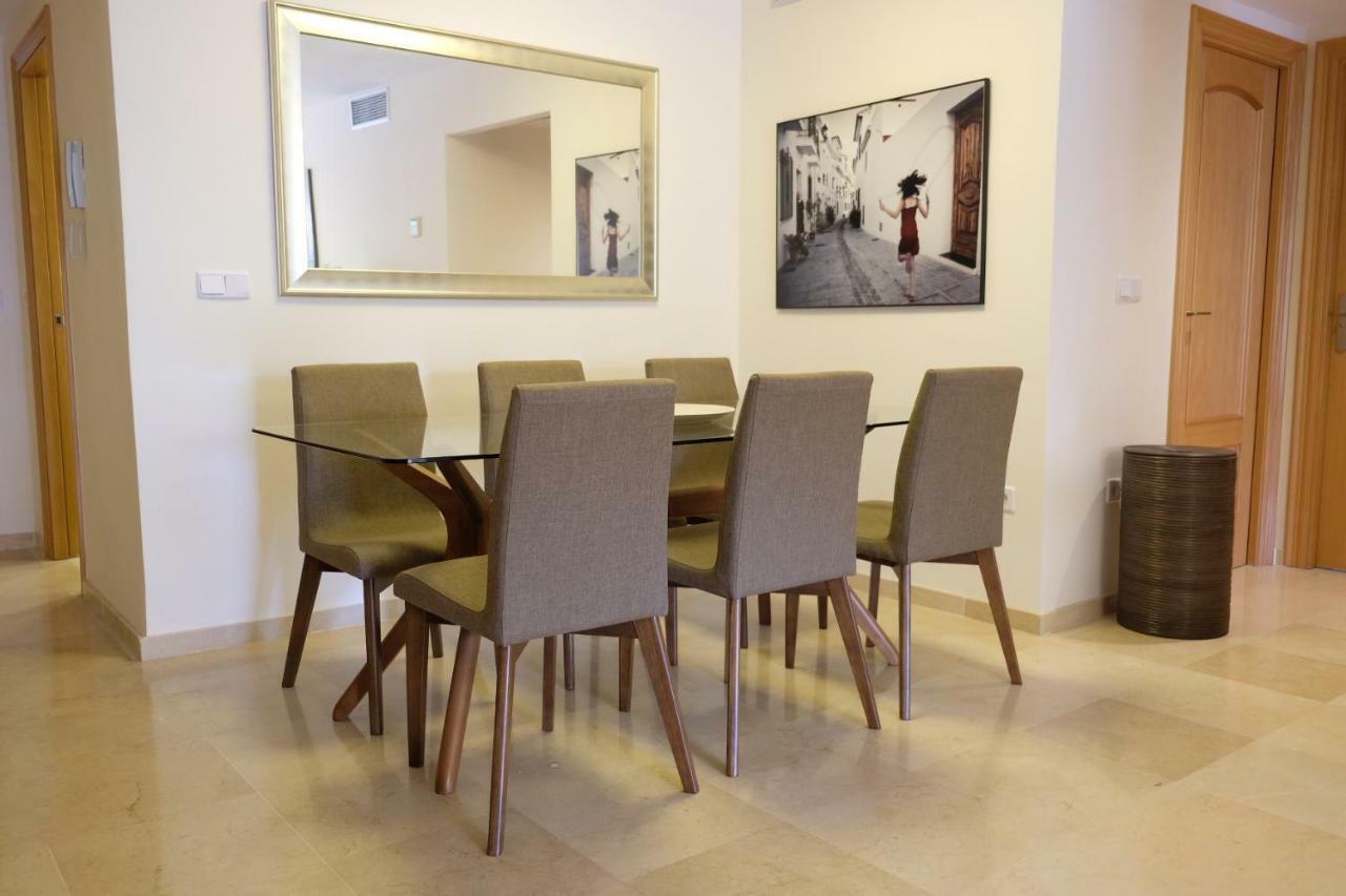 Luxury Modern Apartment With Terrace, Pool And Garage! 마르베야 외부 사진